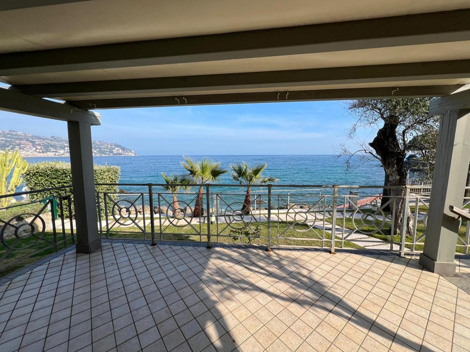 Residence Baia La Ruota Bordighera Exterior foto